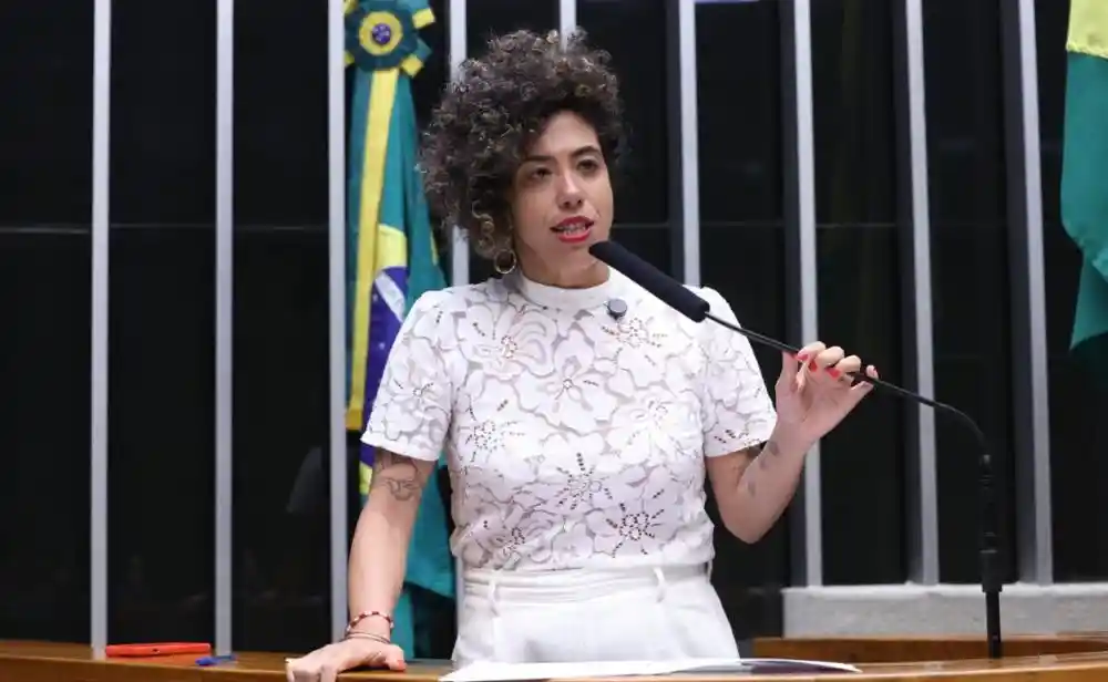 Deputada do PSOL solicita investigação sobre assédio eleitoral ao MPT