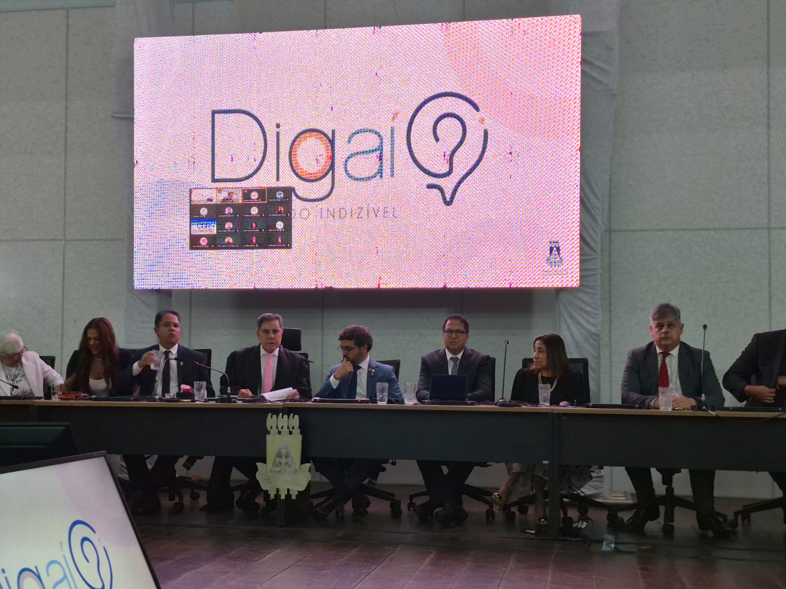 Reitor da Uesc elogia projeto do TJ-BA que leva justiça ao interior