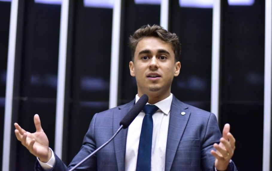 Deputadas do PSOL pedem investigação do STF contra Nikolas Ferreira