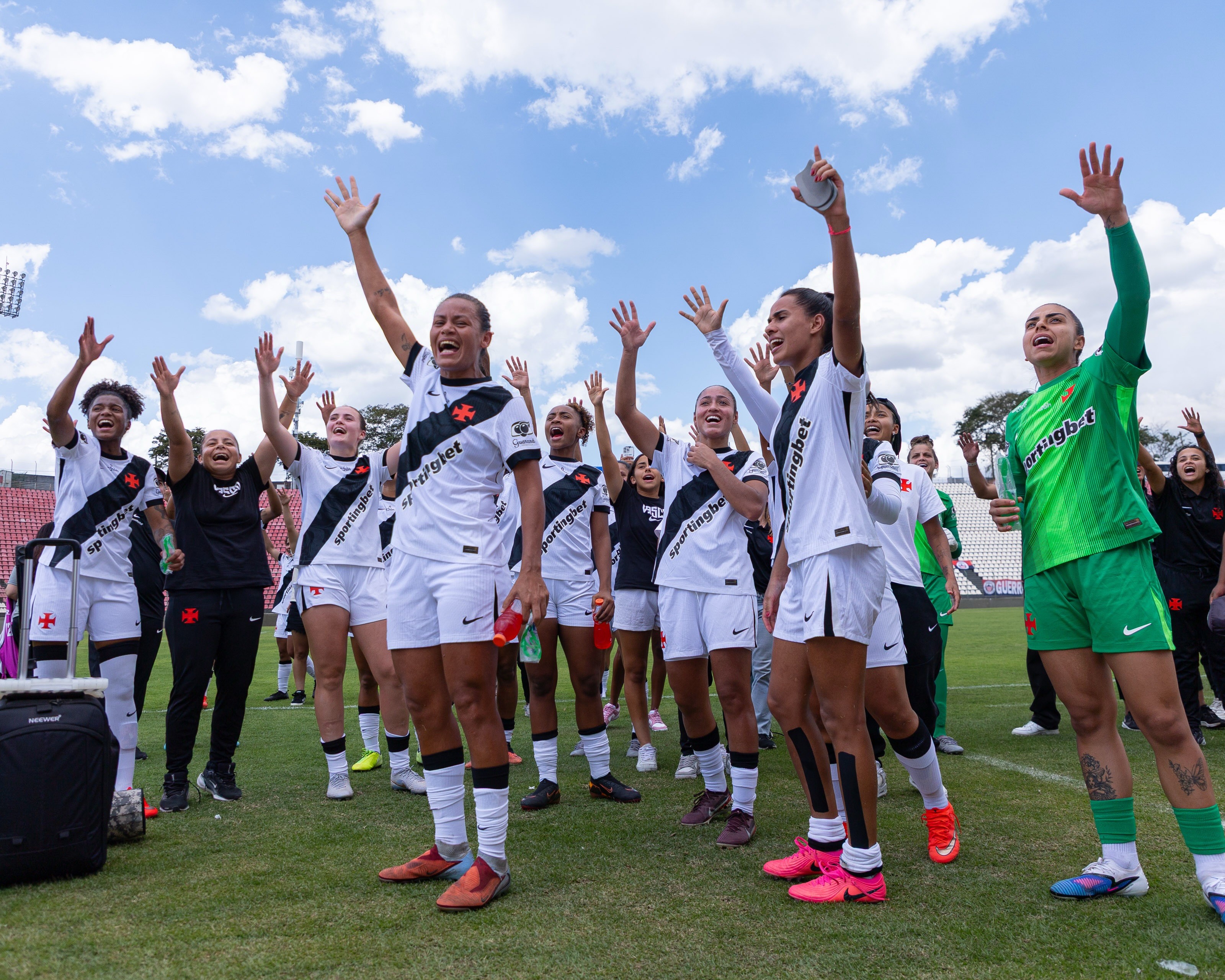 Vasco vence Itabirito e decide título da Série A2 em São Januário