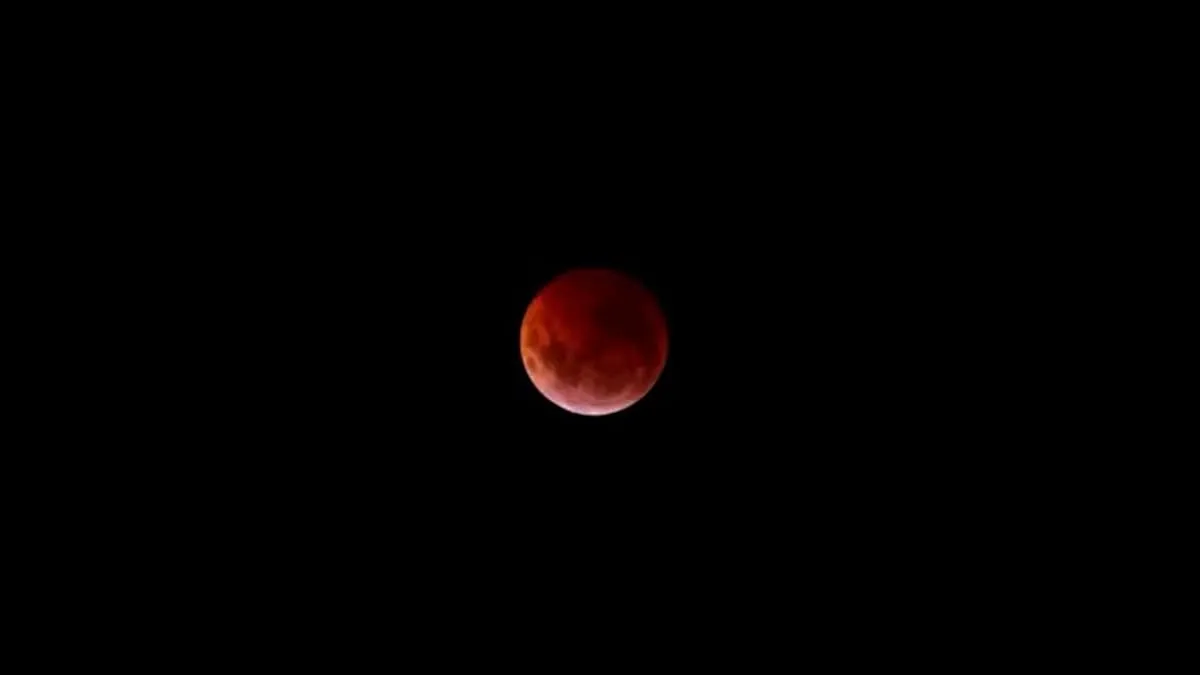 Eclipse lunar parcial será visível em todo o Brasil