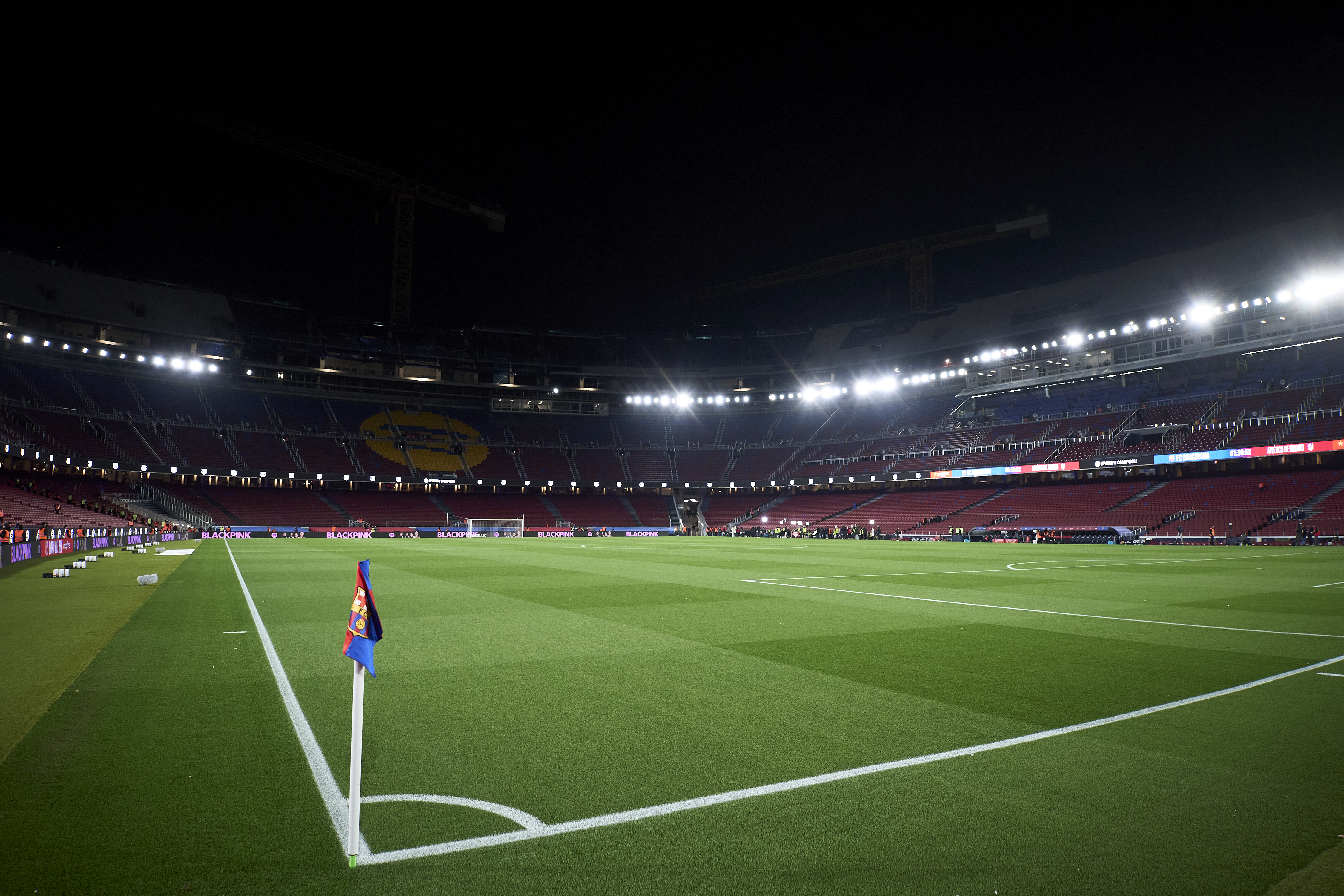 Barcelona enfrenta Racing Santander pela LaLiga
