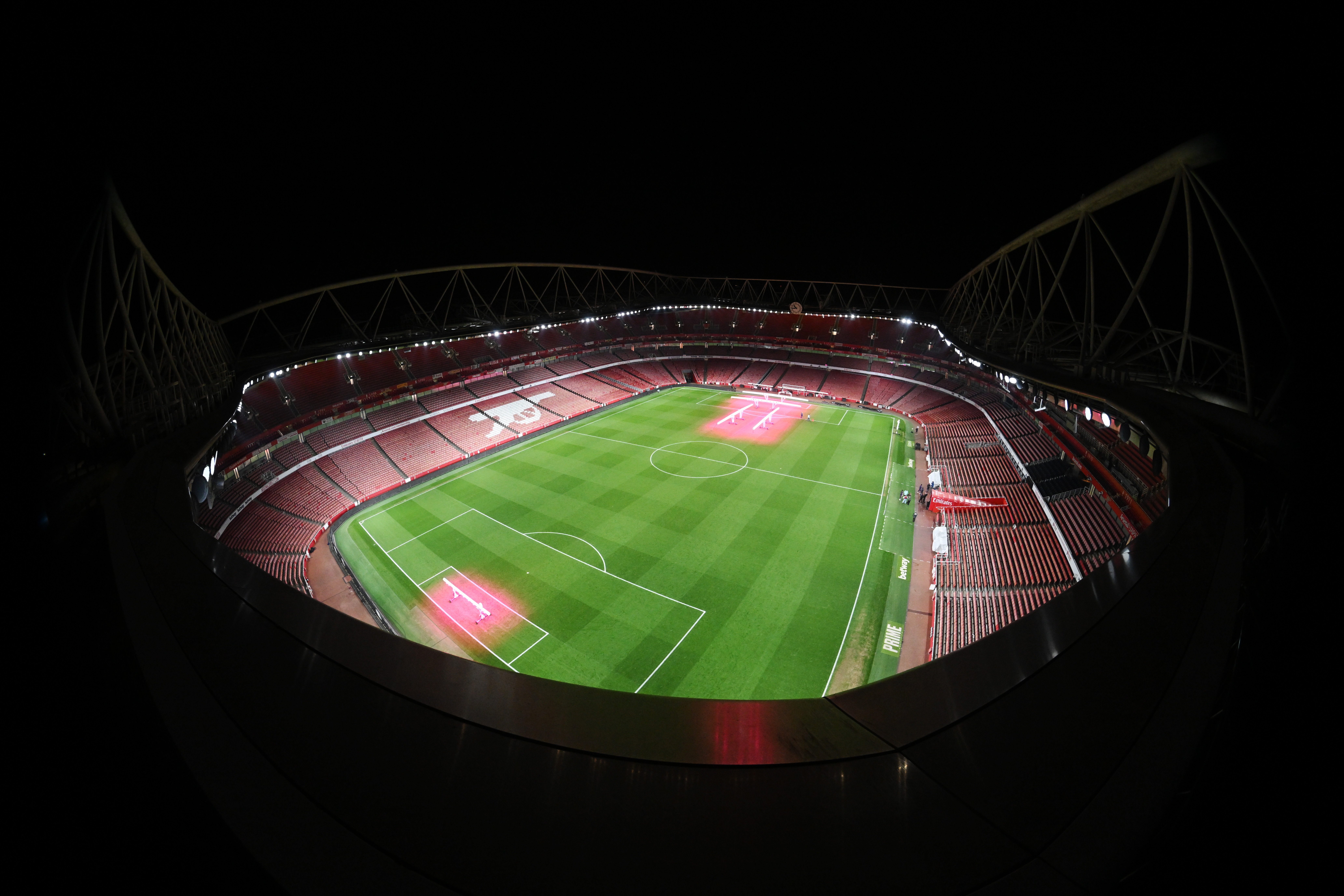 Arsenal enfrenta o Coventry City na estreia da Premier League