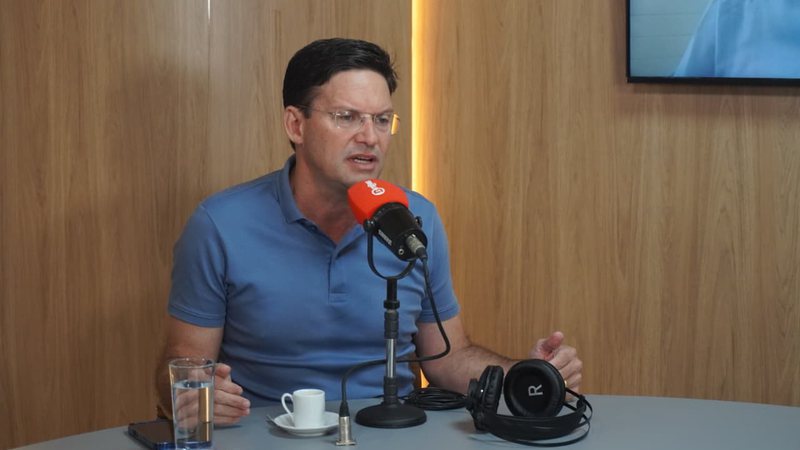 João Roma critica Rui Costa e Jaques Wagner por falta de ação em obras importantes