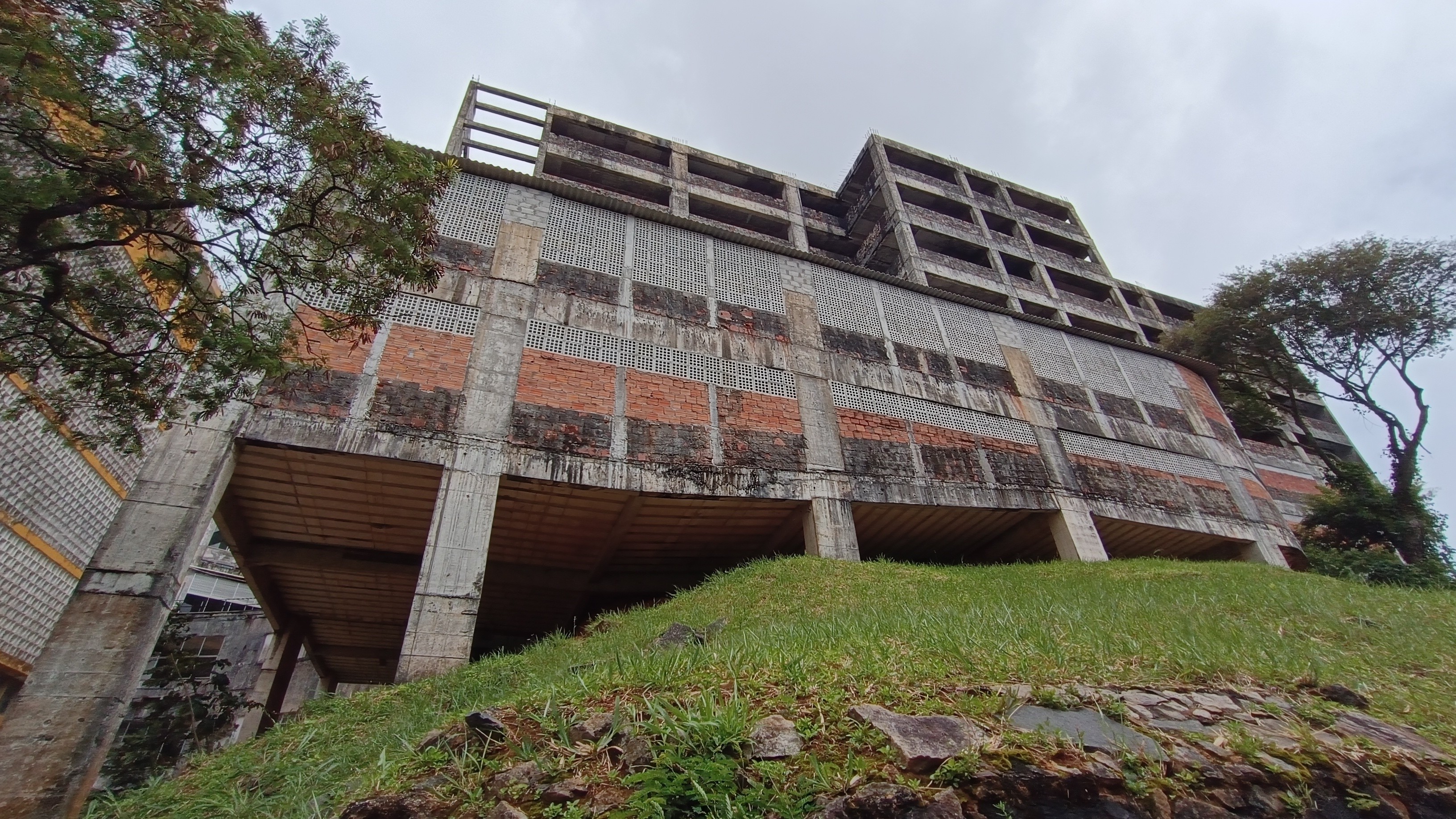 Investigação federal investiga uso de R$ 35 milhões em obra da Ufba