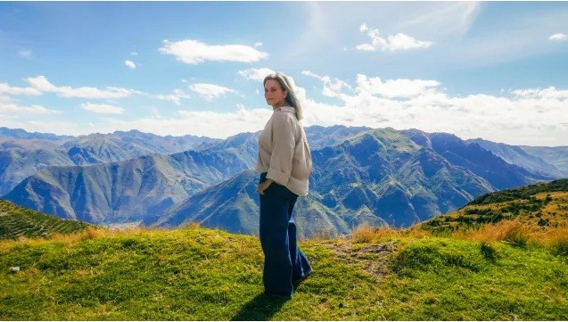Nova série documental explora a menopausa feminina ao redor do mundo