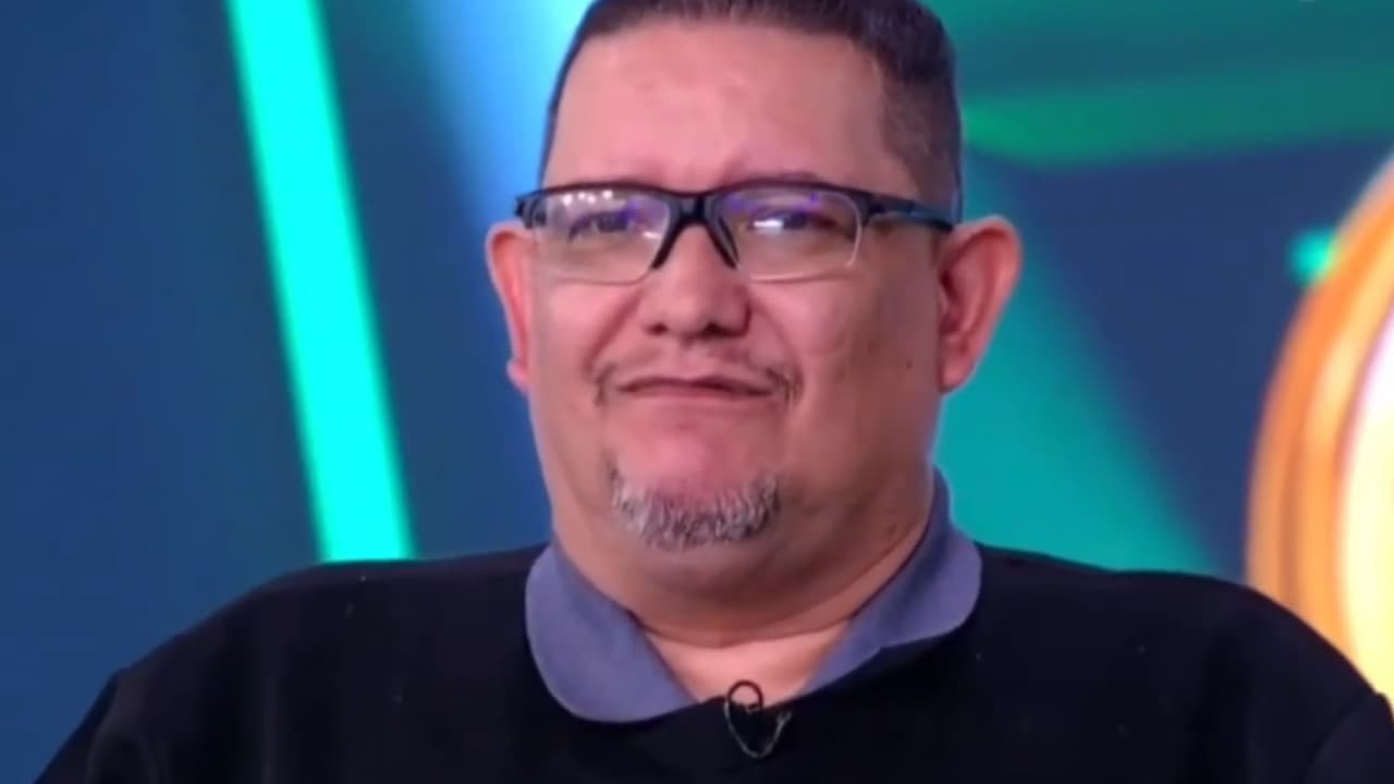 Participante do Show do Milhão perde prêmio de R$ 100 mil ao seguir resposta errada